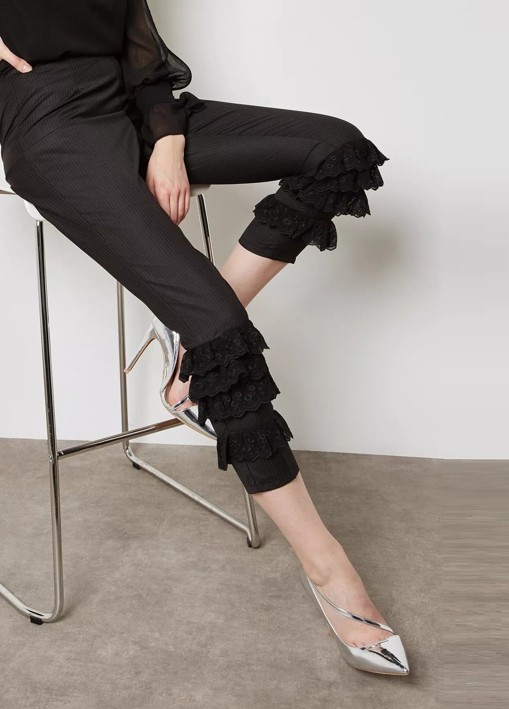 Брюки з воланами Lost Ink (254473251)