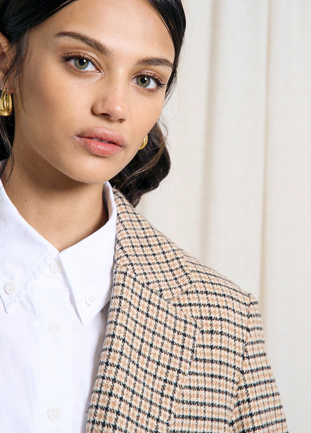 Бежевый женский жакет SHEIN в клеточку - демисезонный