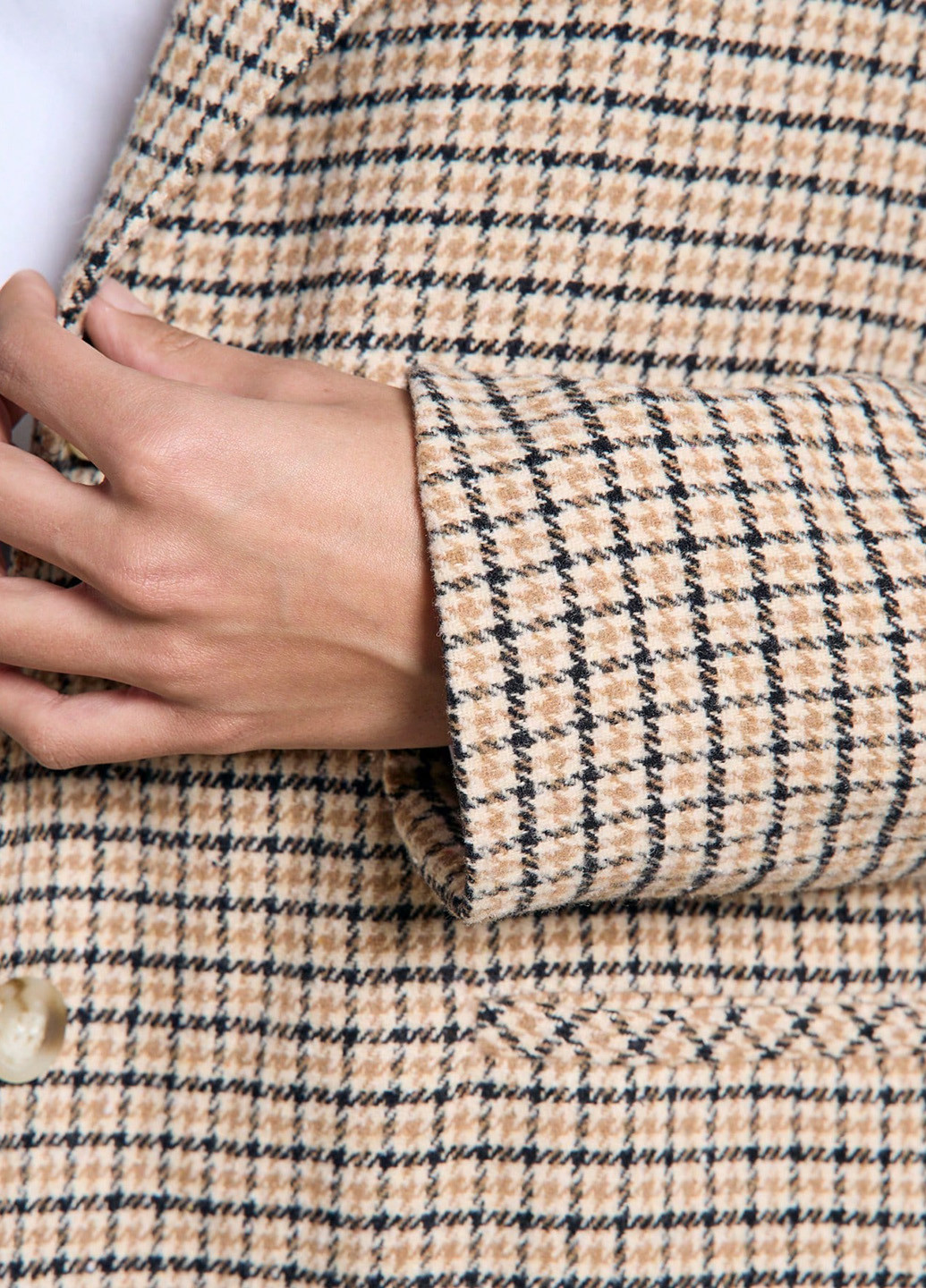 Бежевый женский жакет SHEIN в клеточку - демисезонный