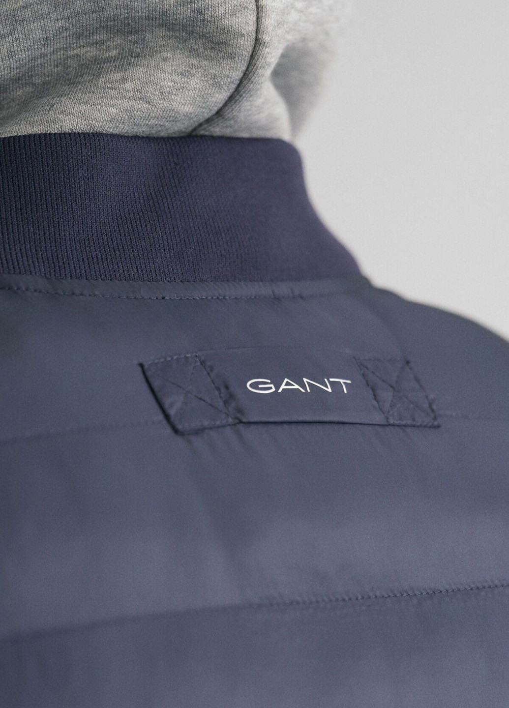 Синя демісезонна куртка Gant
