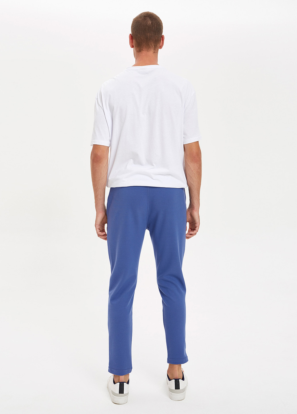 Голубые кэжуал демисезонные зауженные брюки DeFacto