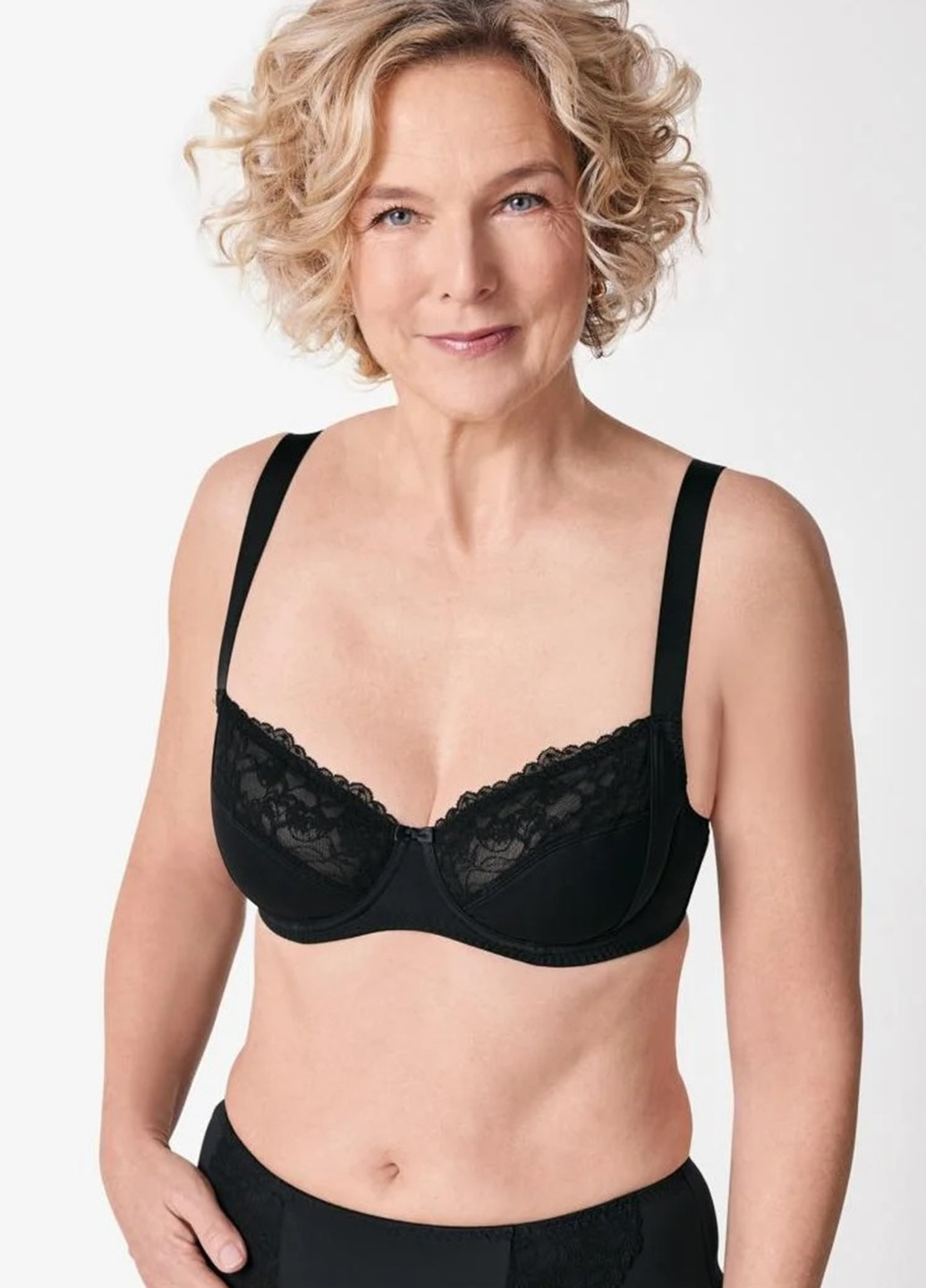 Чёрный корбей бюстгальтер Esmara с косточками полиамид