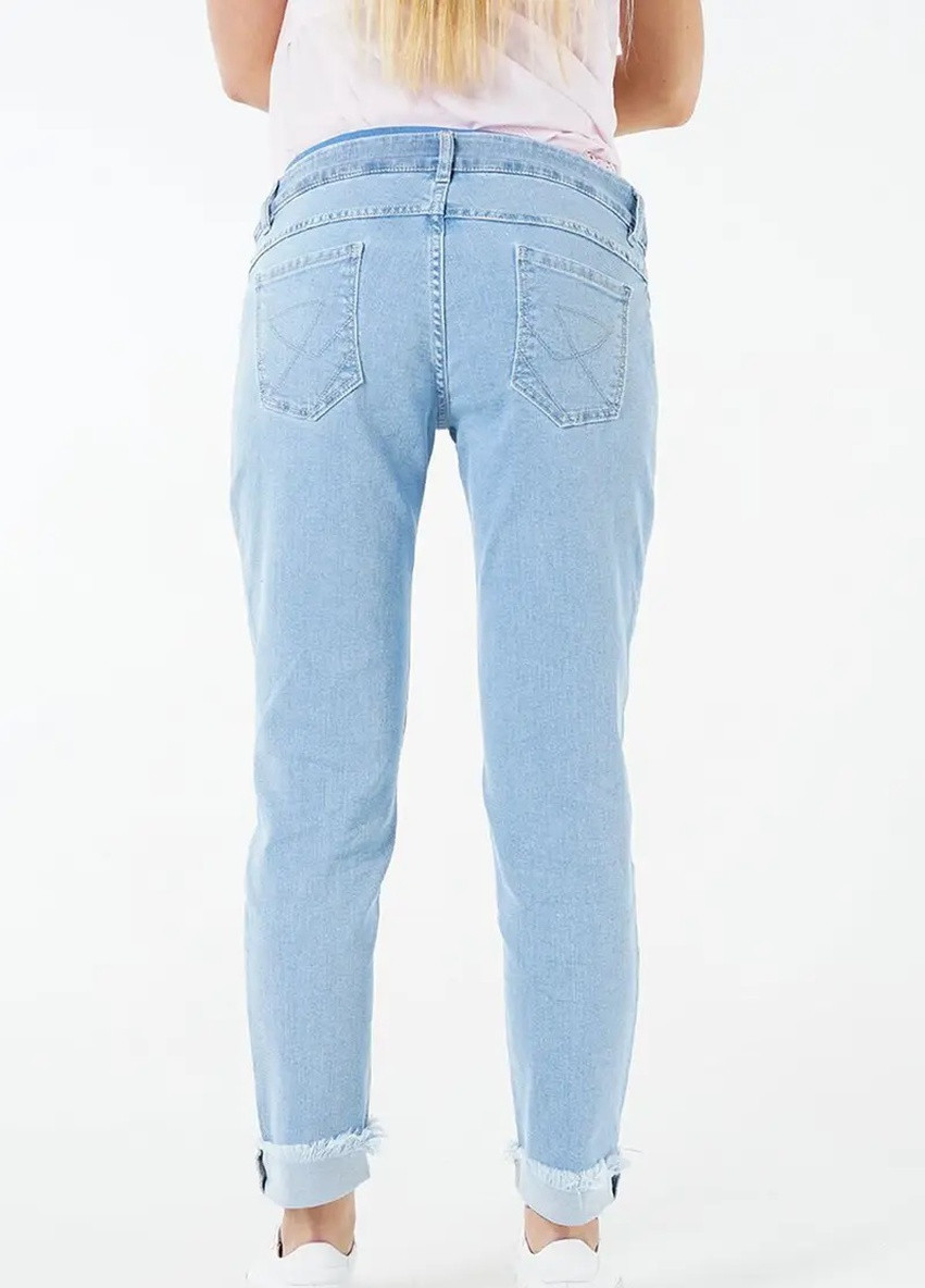 Стильные джинсы-бойфренды для беременных с низкой бандажной резинкой под животик синие To Be - (252413668)