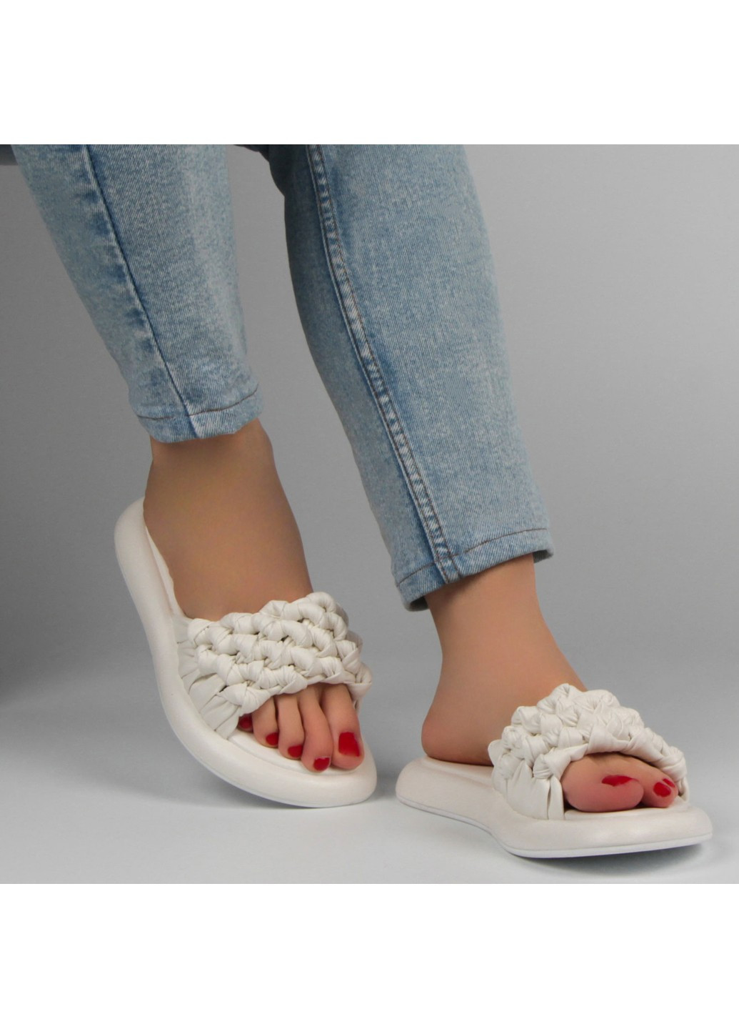 Белые женские босоножки 198059 Buts без застежки