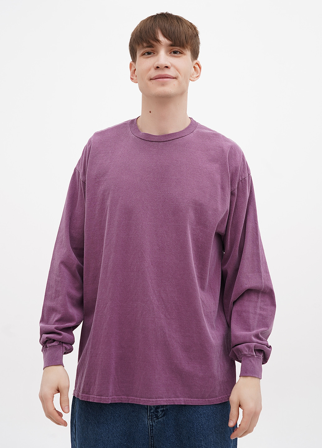 Лиловый демисезонный кэжуал лонгслив Gildan однотонный