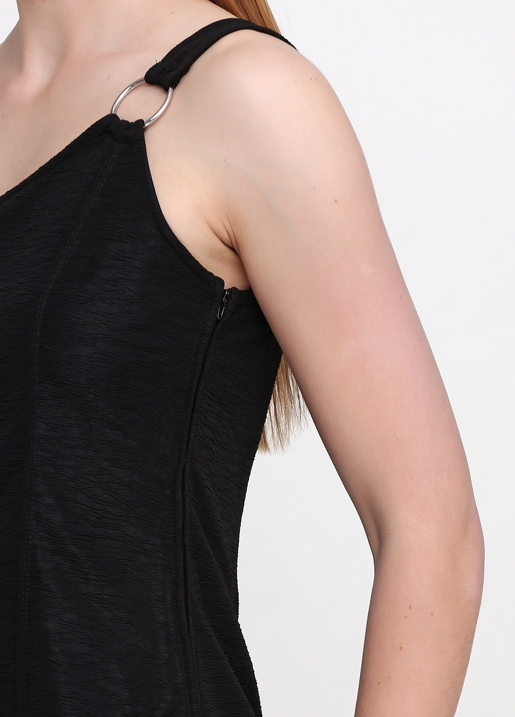 Черное кэжуал платье на одно плечо, футляр H&M однотонное