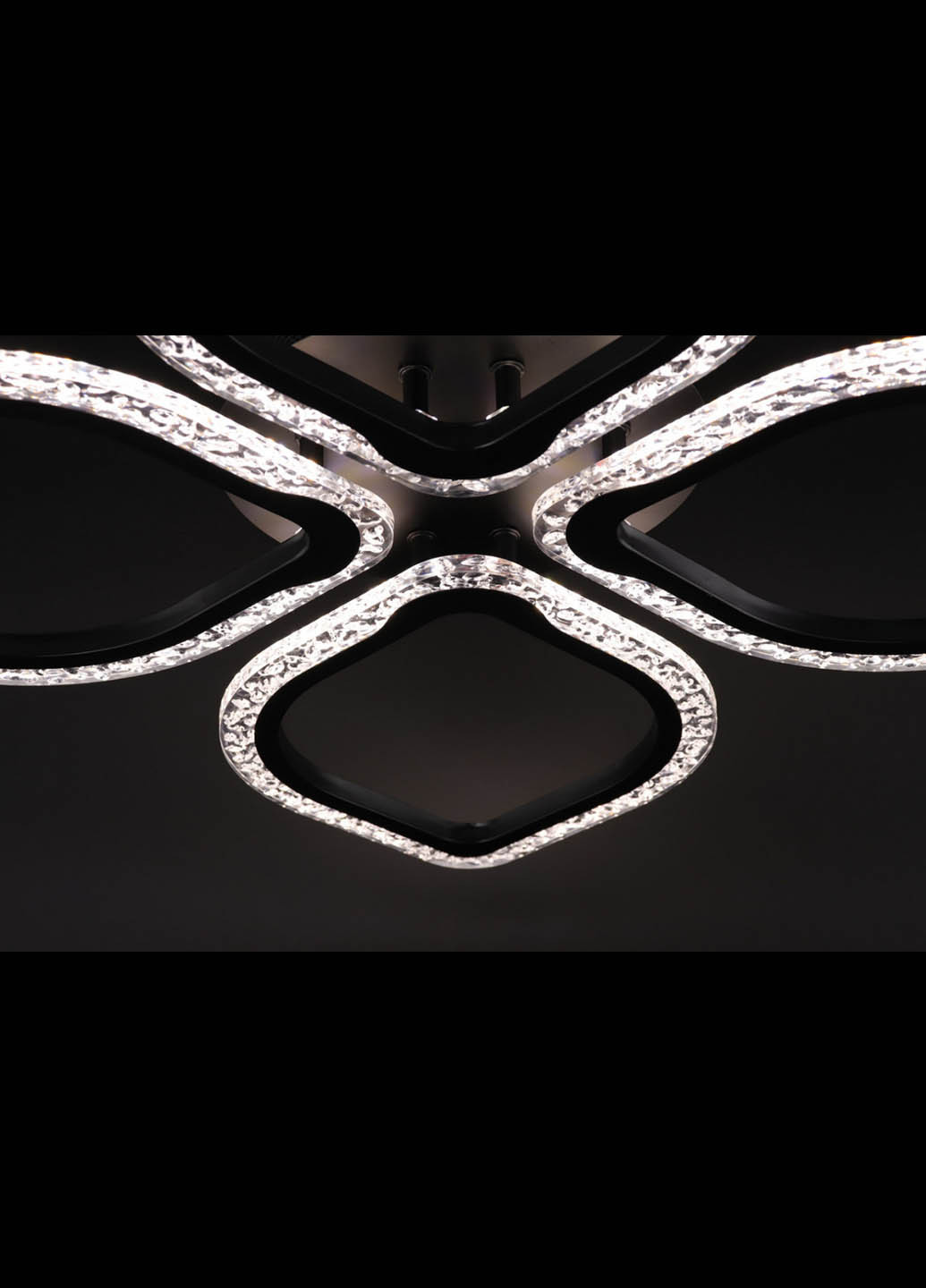 Люстра стельова LED з пультом A2522 / 4-bk Чорний 8х48х66 см. Handmade (234539827)