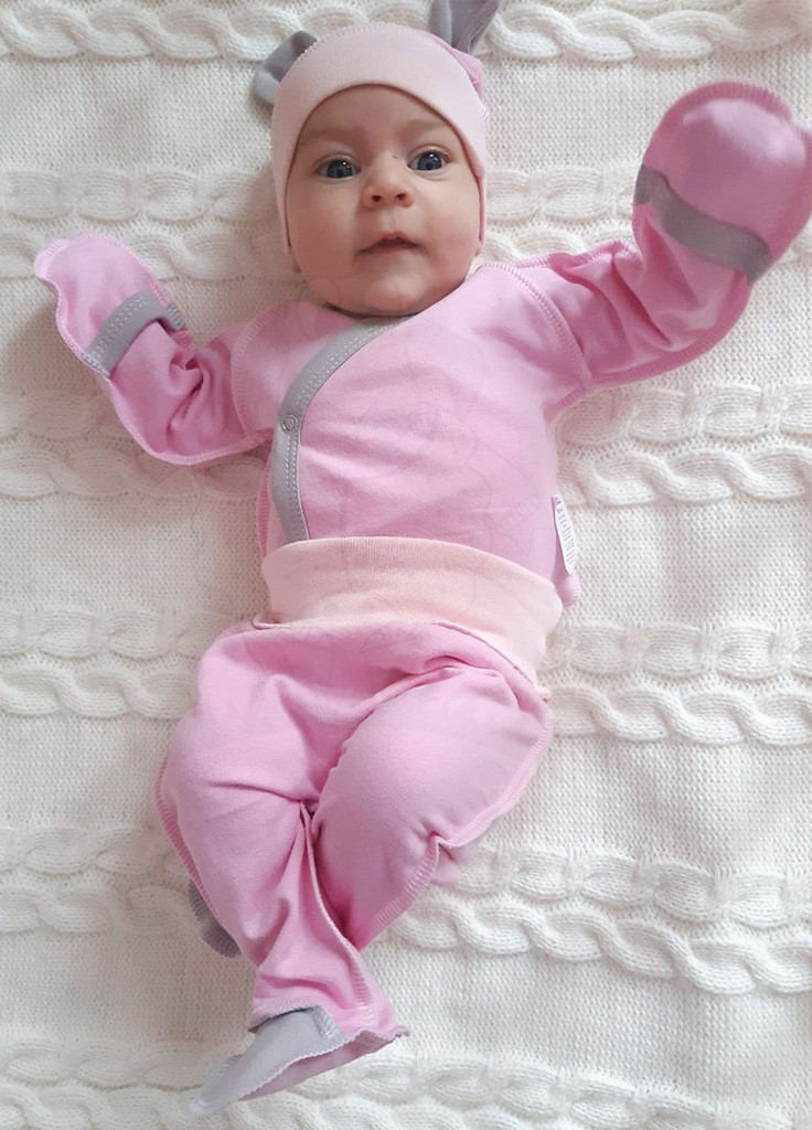 Розовый зимний набор в роддом для новорожденного Баранчик БО