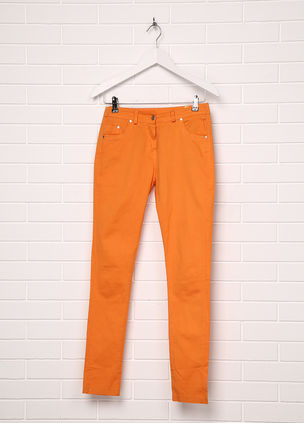 Оранжевые кэжуал демисезонные зауженные брюки Ebene
