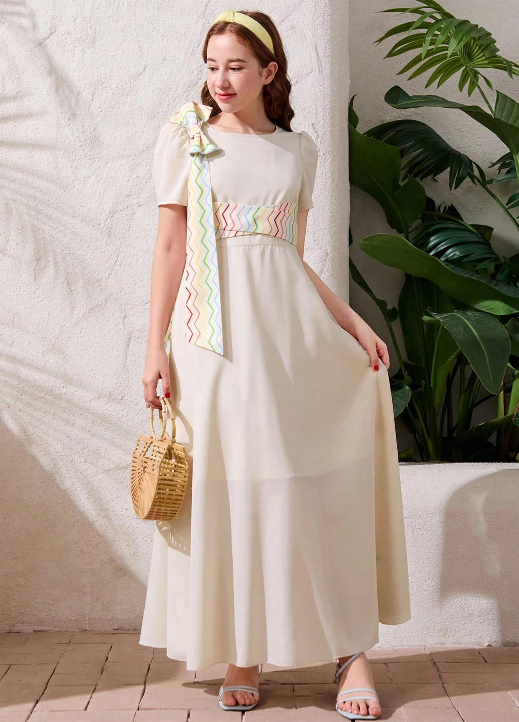 Молочна сукня SHEIN (325399896)