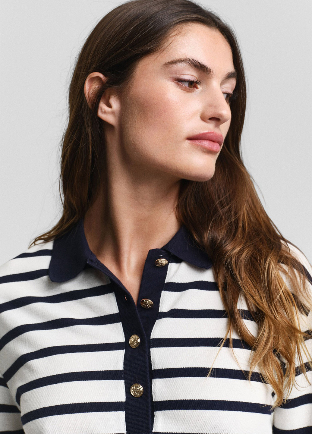 Молочная женская футболка-поло Gant в полоску