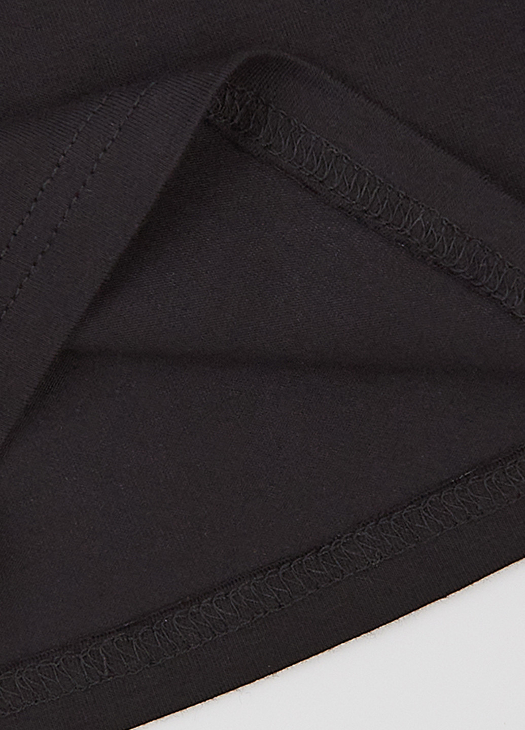 Черный демисезонный кэжуал лонгслив Garnamama однотонный