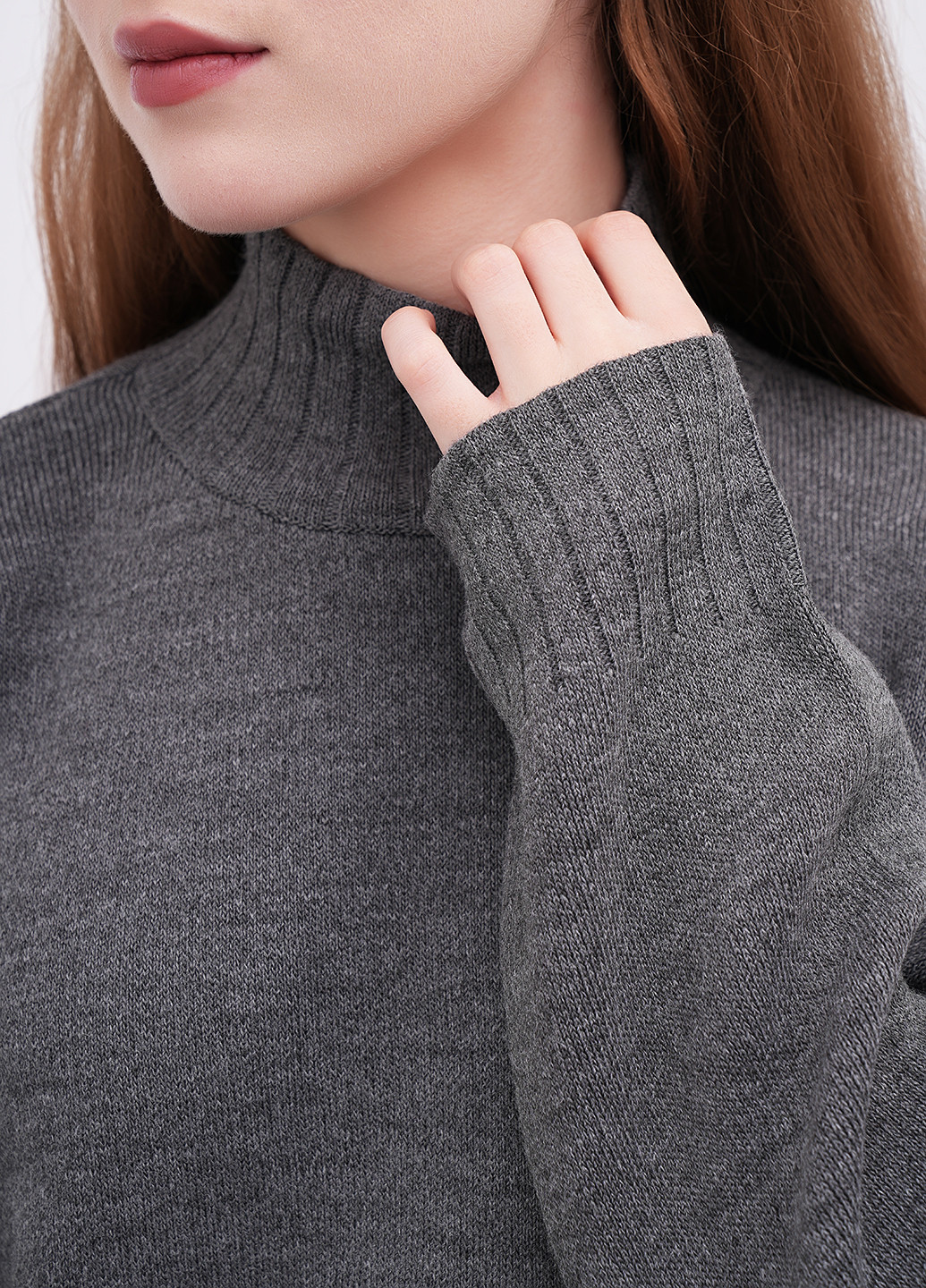 Темно-серый зимний свитер EQUILIBRI