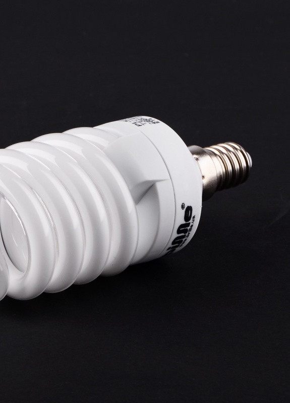 Лампа энергосберегающая E14 PL-SP 20W/864 techno Brille (253965166)