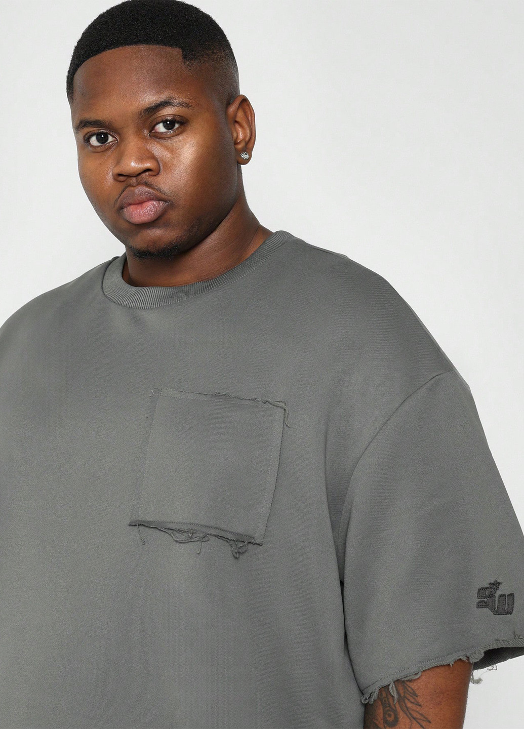 Сіра футболка SHEIN