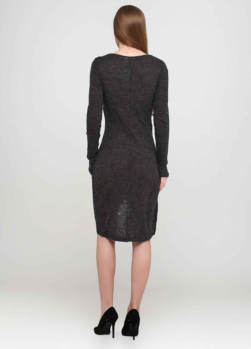 Темно-серое кэжуал платье футляр H&M сердечки