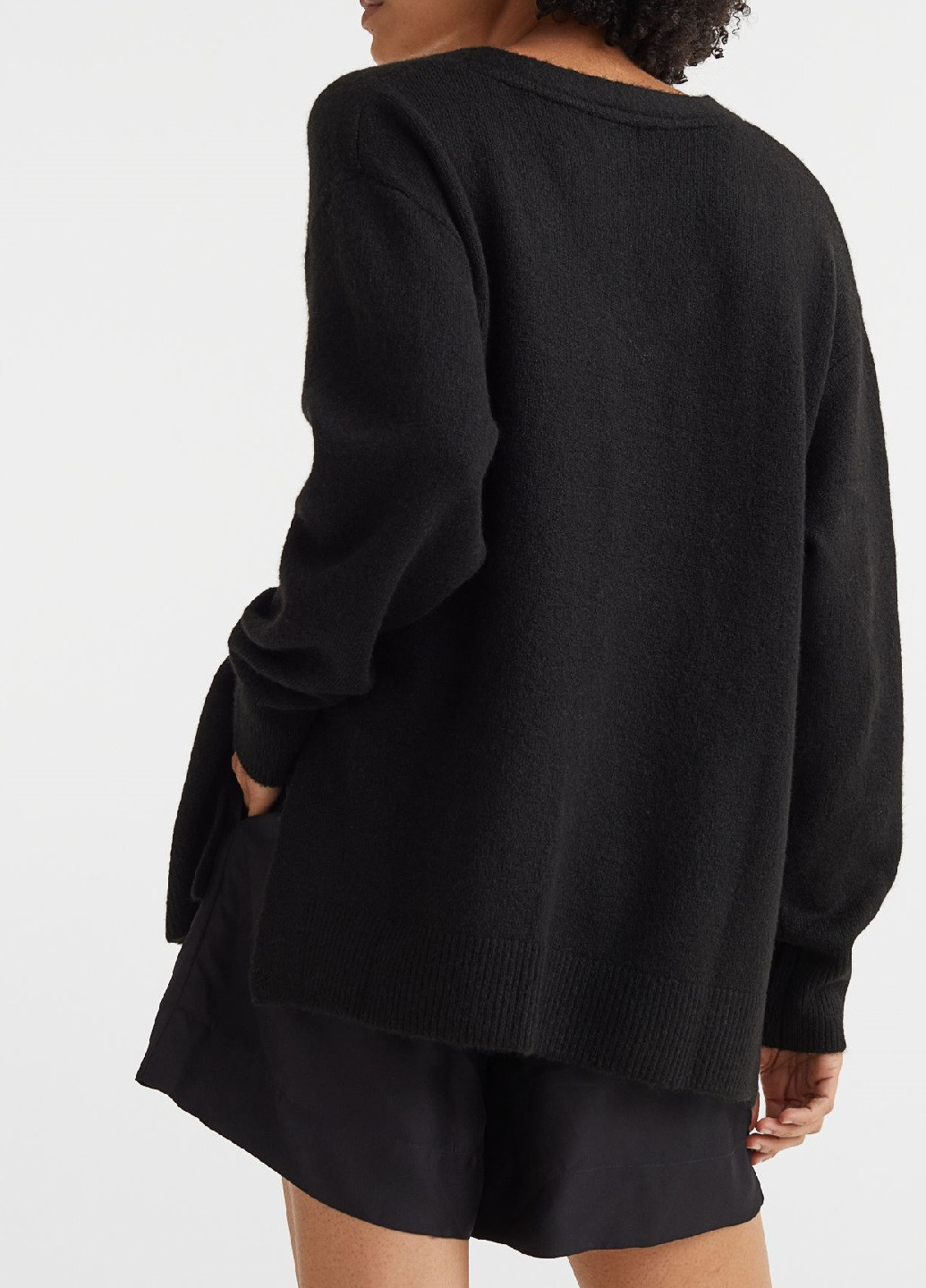 Черный демисезонный свитер H&M