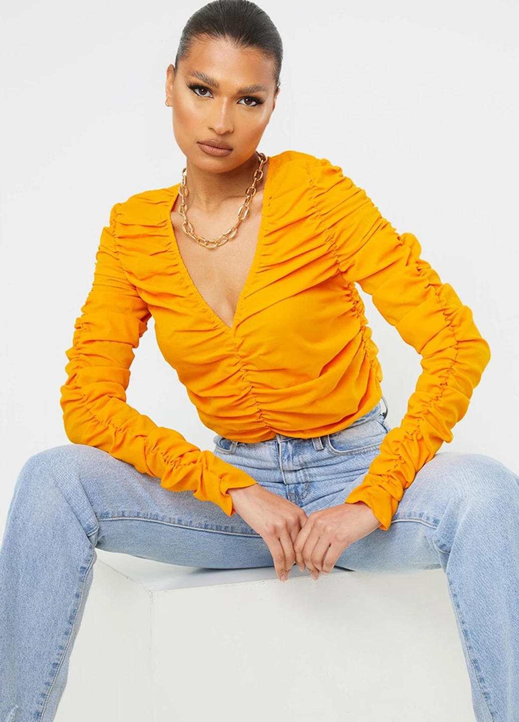 Помаранчева блузка PrettyLittleThing