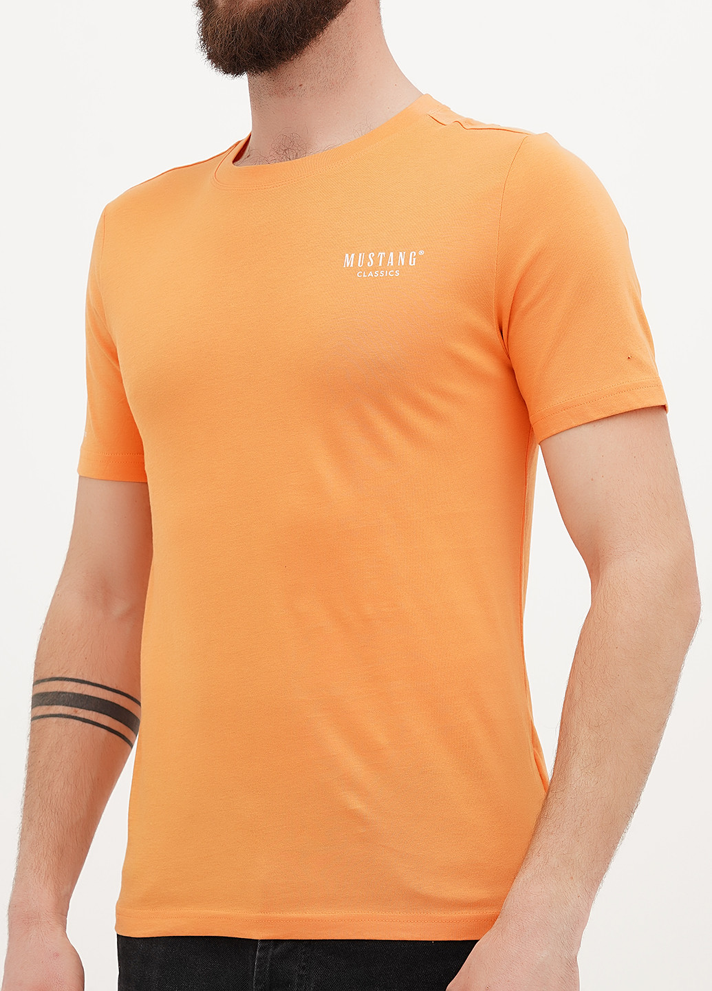 Помаранчева футболка Mustang