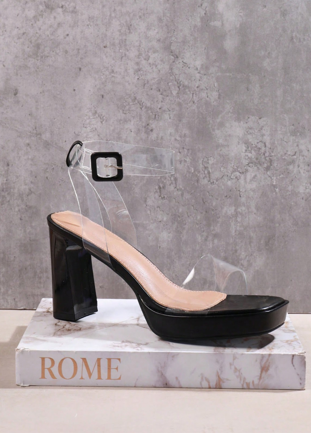 Прозрачные босоножки SHEIN с ремешком прозрачные