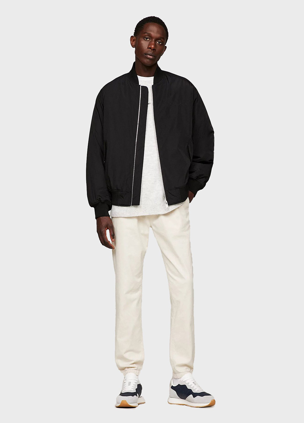 Бомбер Tommy Jeans на молнии (306813837)