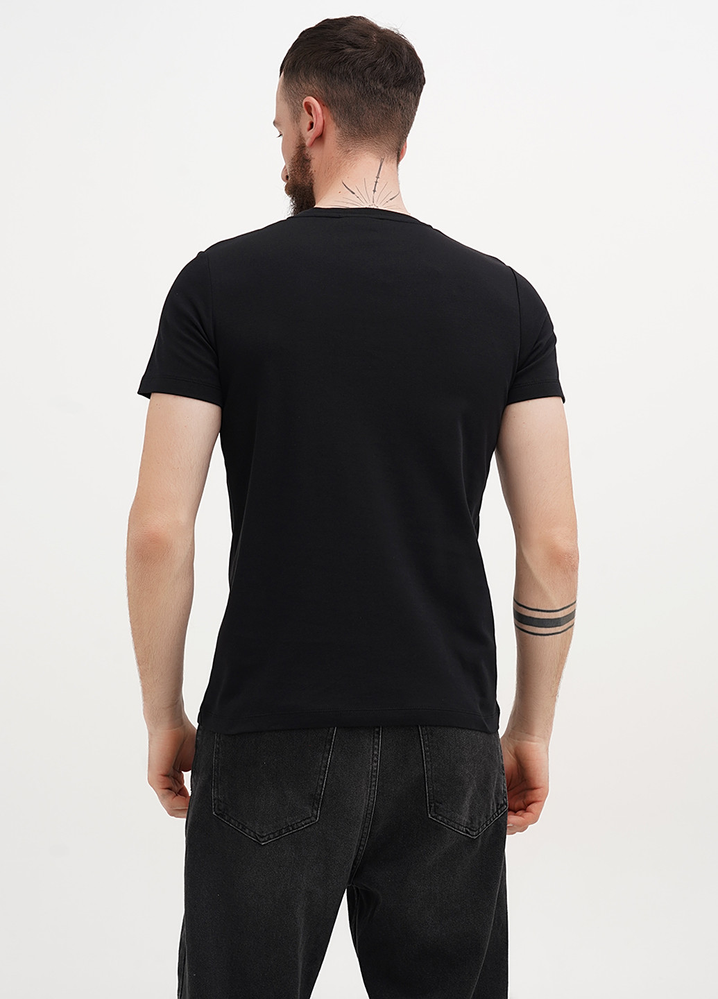 Черная футболка Karl Lagerfeld