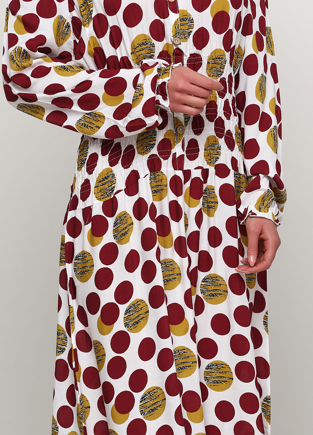 Бордовое кэжуал платье с открытыми плечами Airisa Fashion в горошек