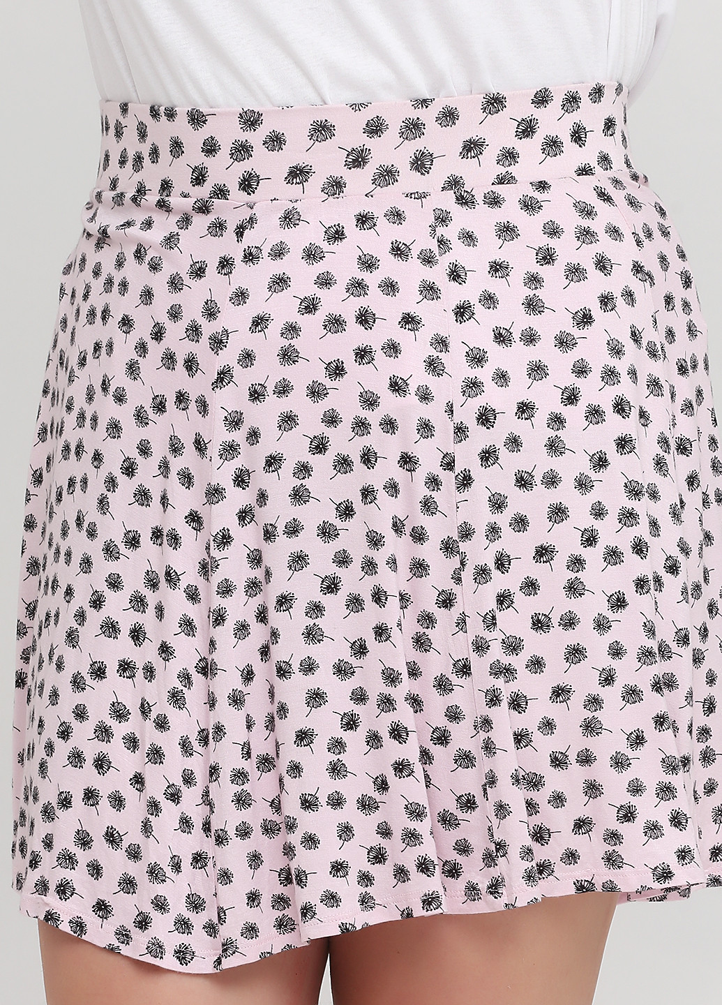 Светло-розовая кэжуал цветочной расцветки юбка C&A клешированная