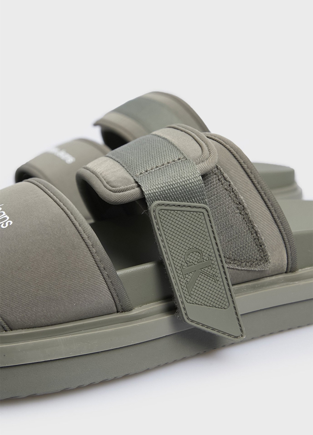 Оливковые кэжуал шлепанцы Calvin Klein Jeans