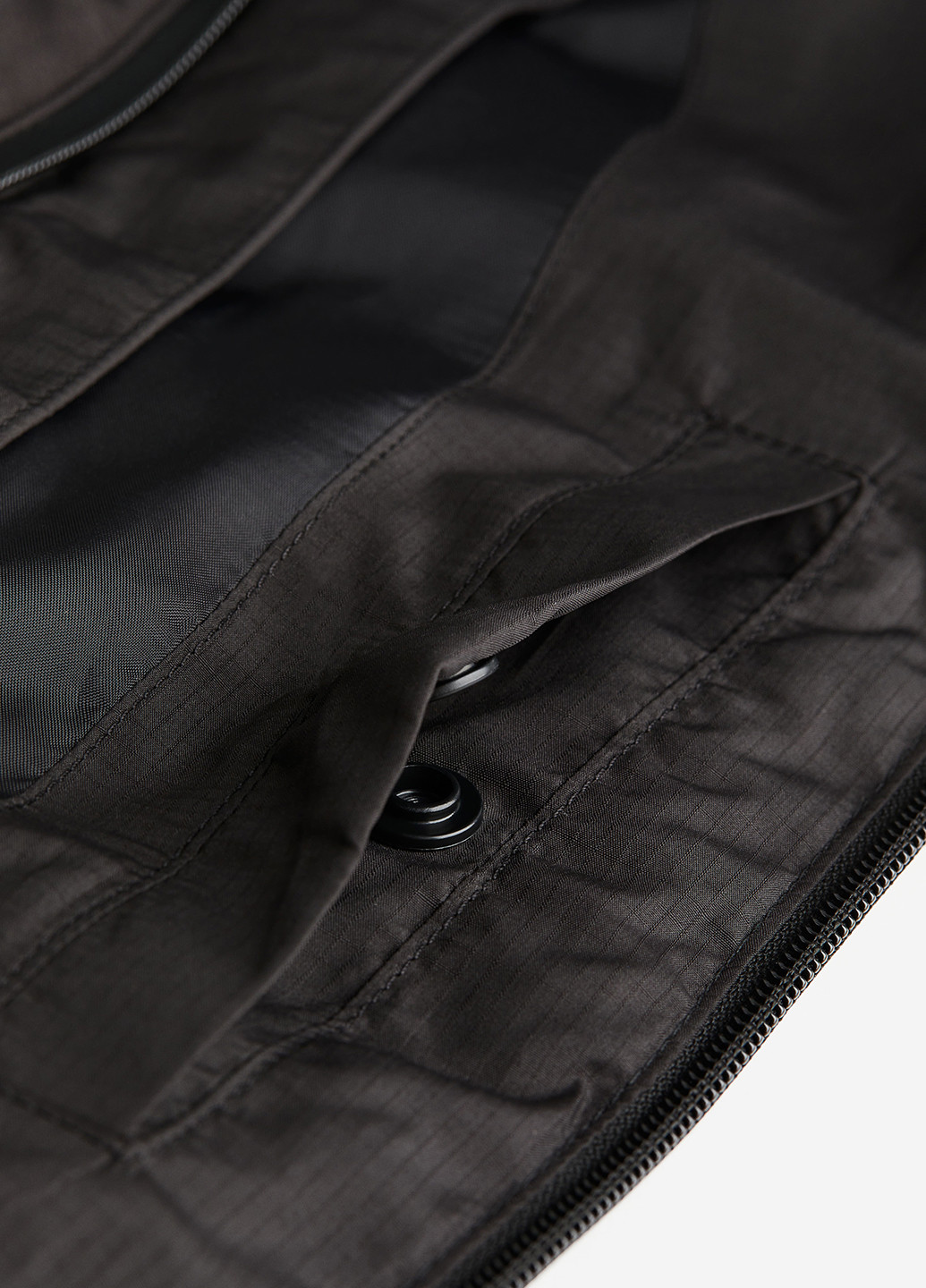 Чорна демісезонна куртка H&M