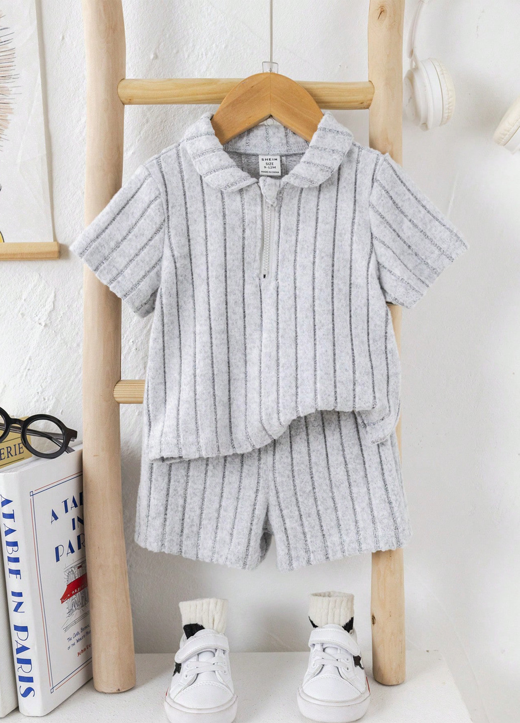Сірий літній костюм (футболка, шорти) з шортами SHEIN