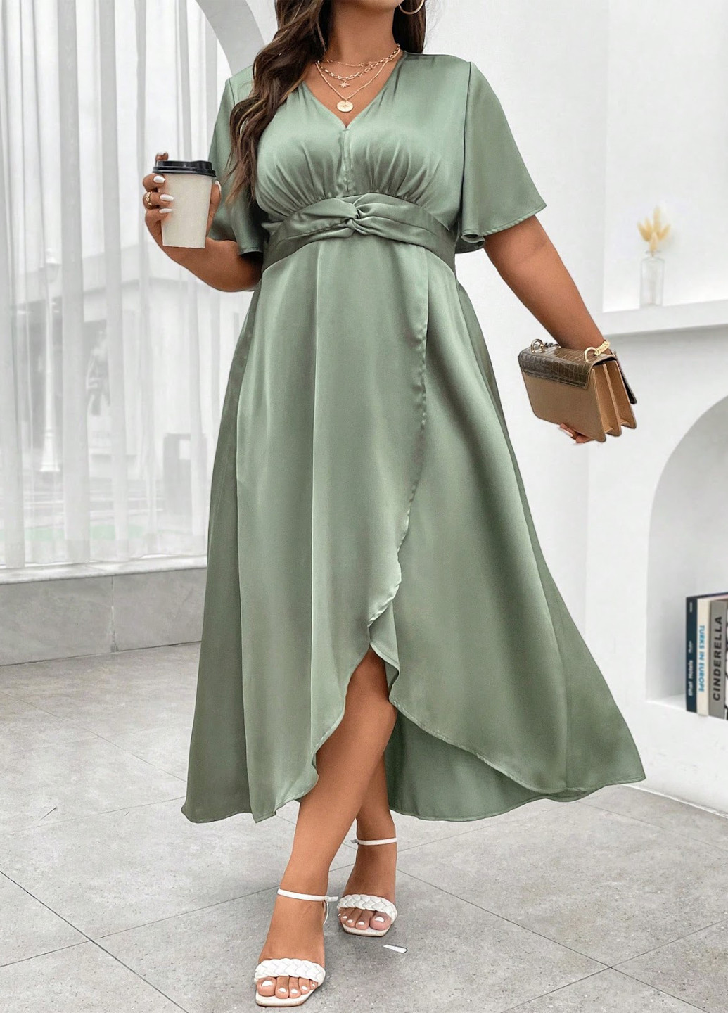 Светло-зеленое праздничный, кэжуал платье на запах, клеш, в стиле ампир SHEIN однотонное