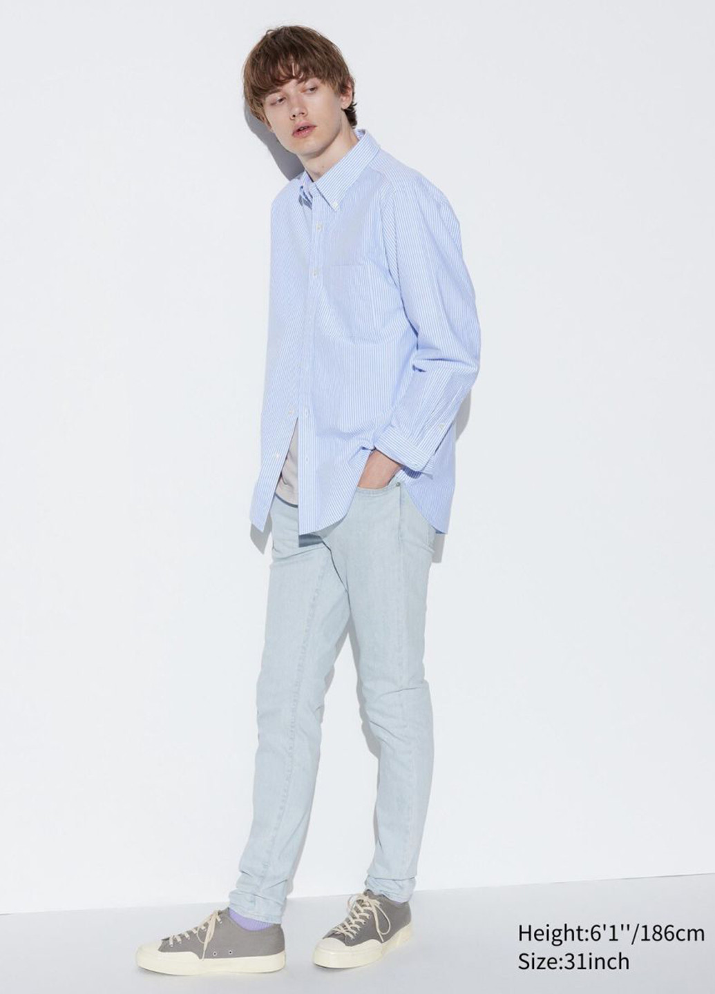 Голубые демисезонные зауженные джинсы Uniqlo