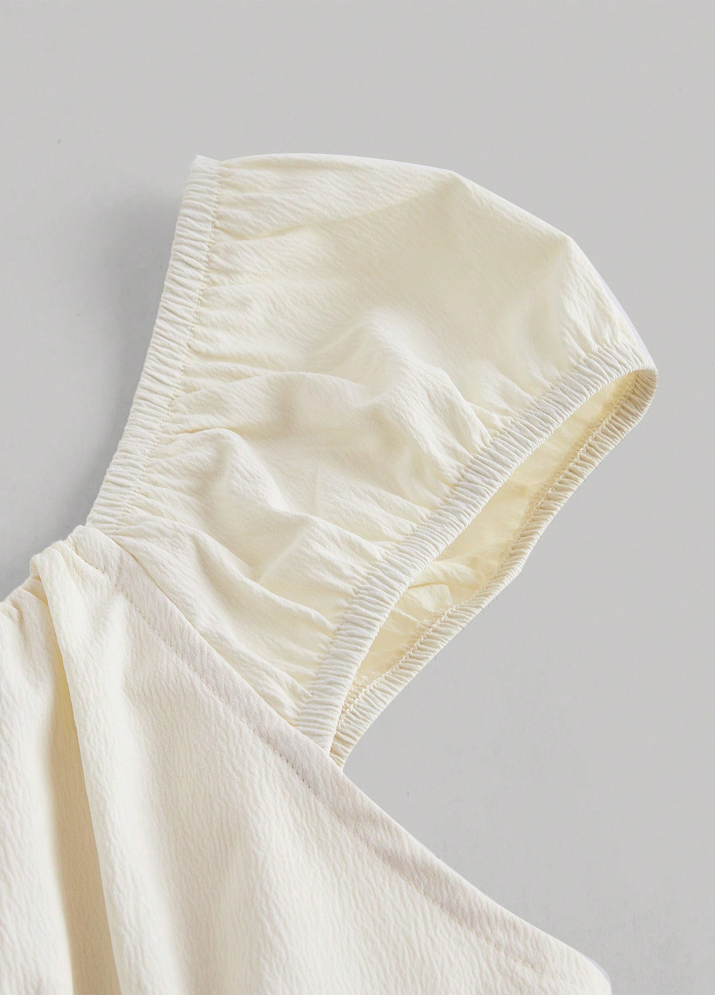 Комбинезон SHEIN комбинезон-шорты однотонный молочный кэжуал полиэстер