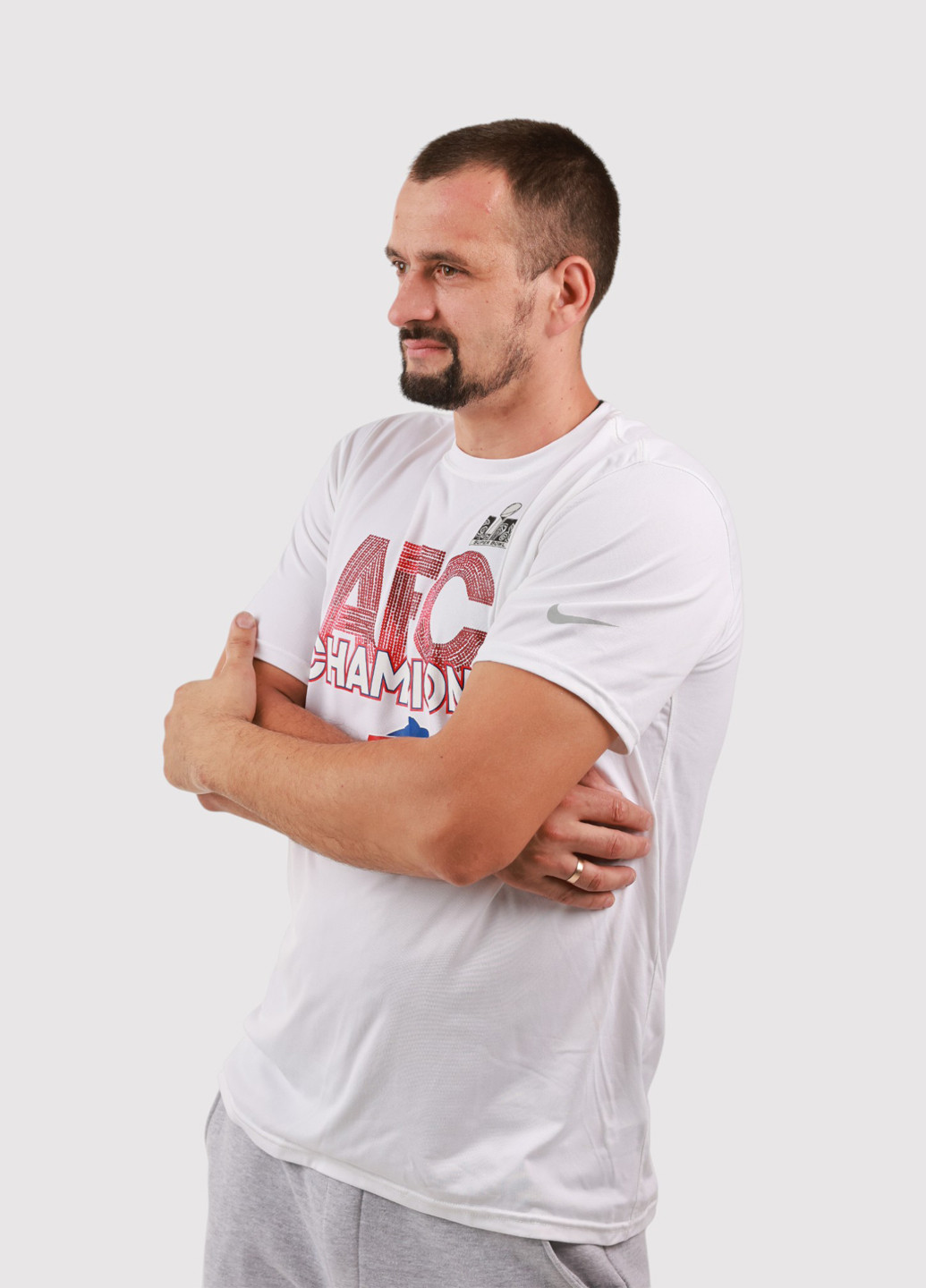 Белая футболка Nike