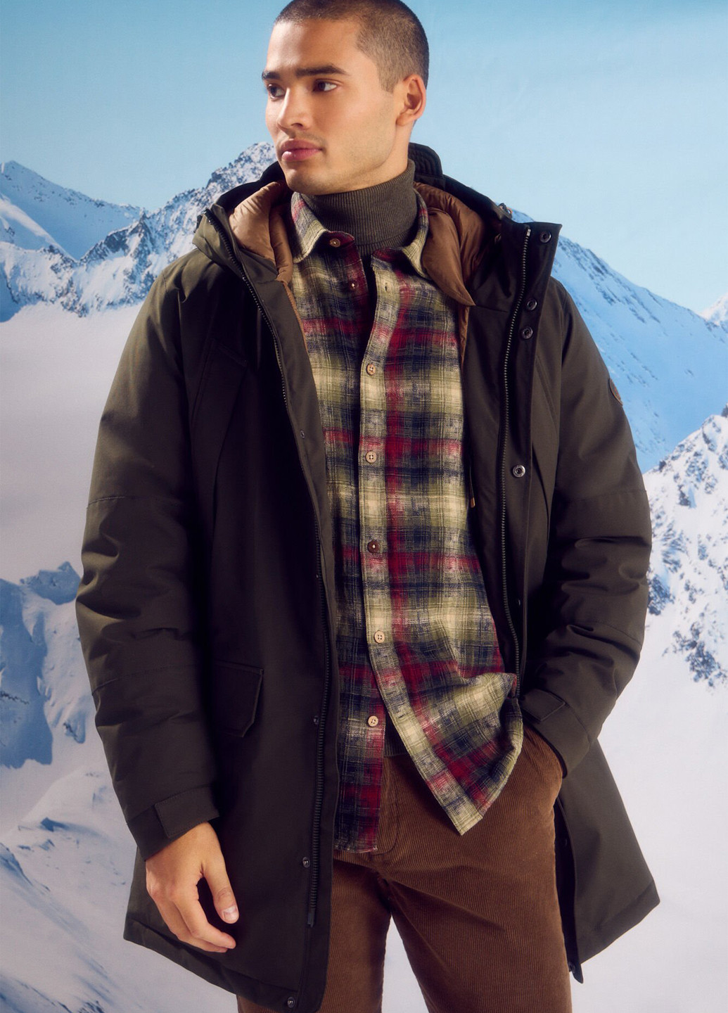 Оливкова (хакі) зимня куртка Springfield