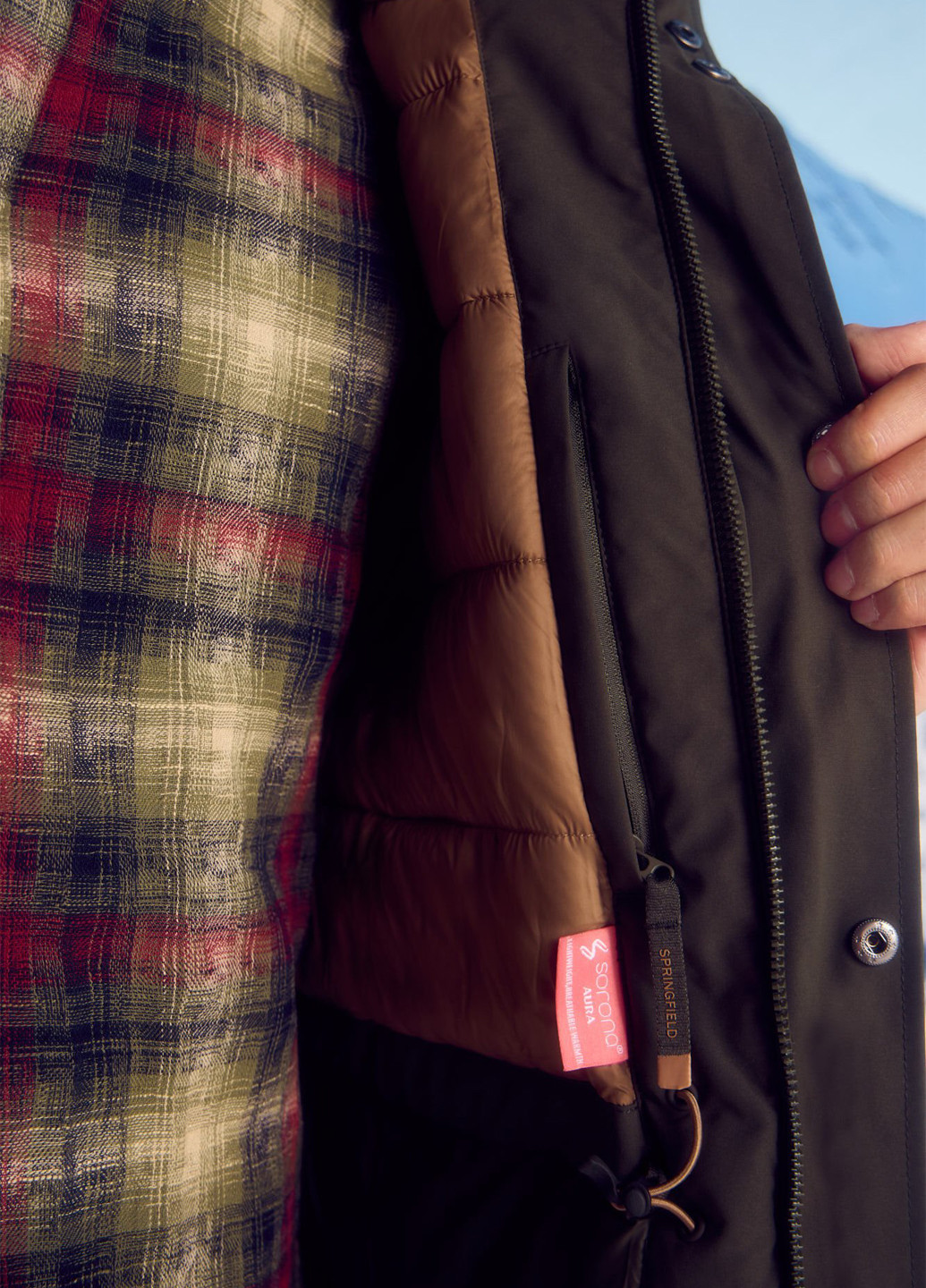 Оливкова (хакі) зимня куртка Springfield