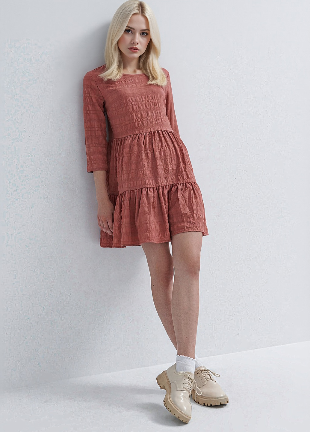 Розово-коричневое кэжуал платье клеш House однотонное