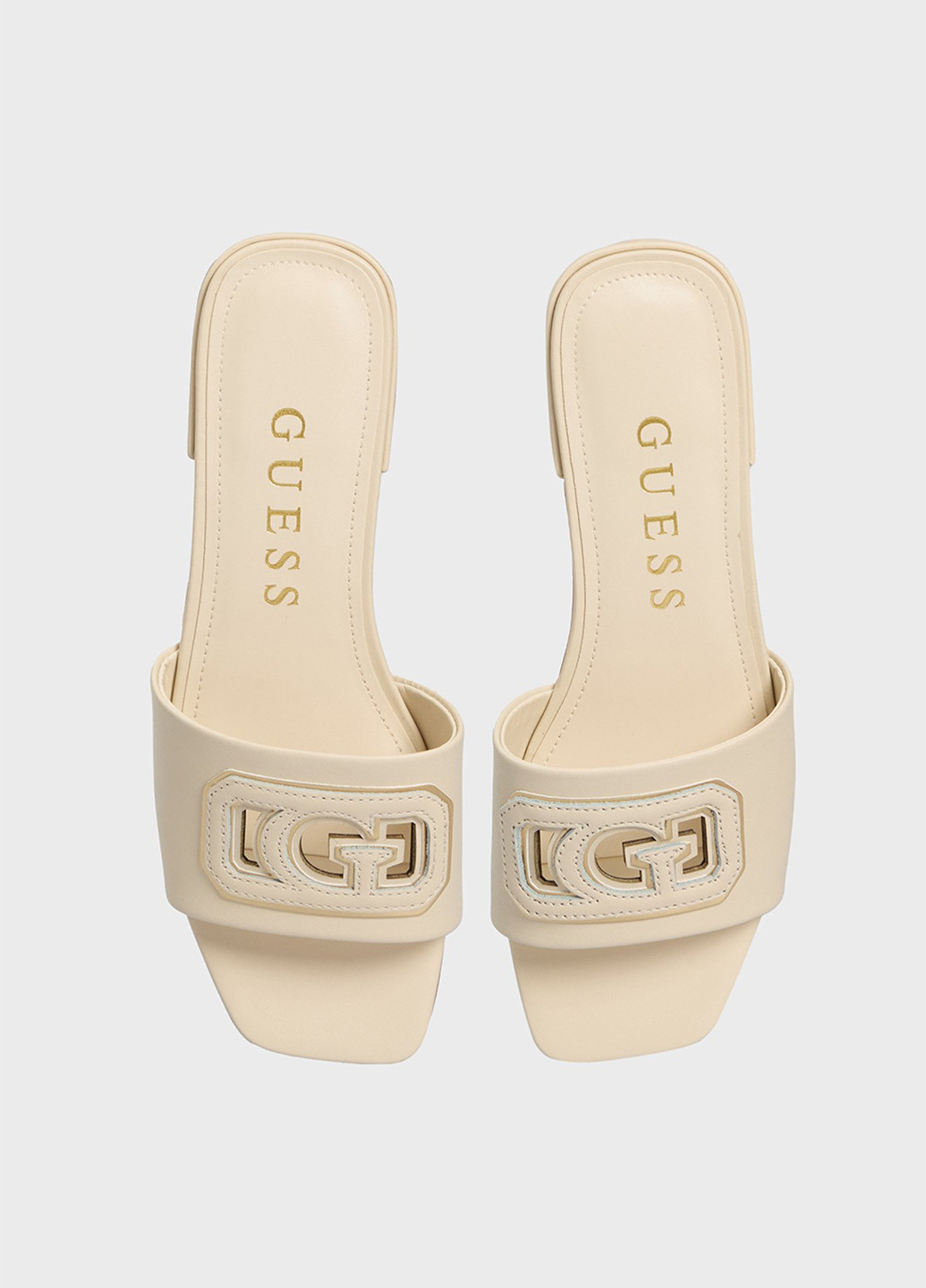 Бежевые шлепанцы Guess с логотипом