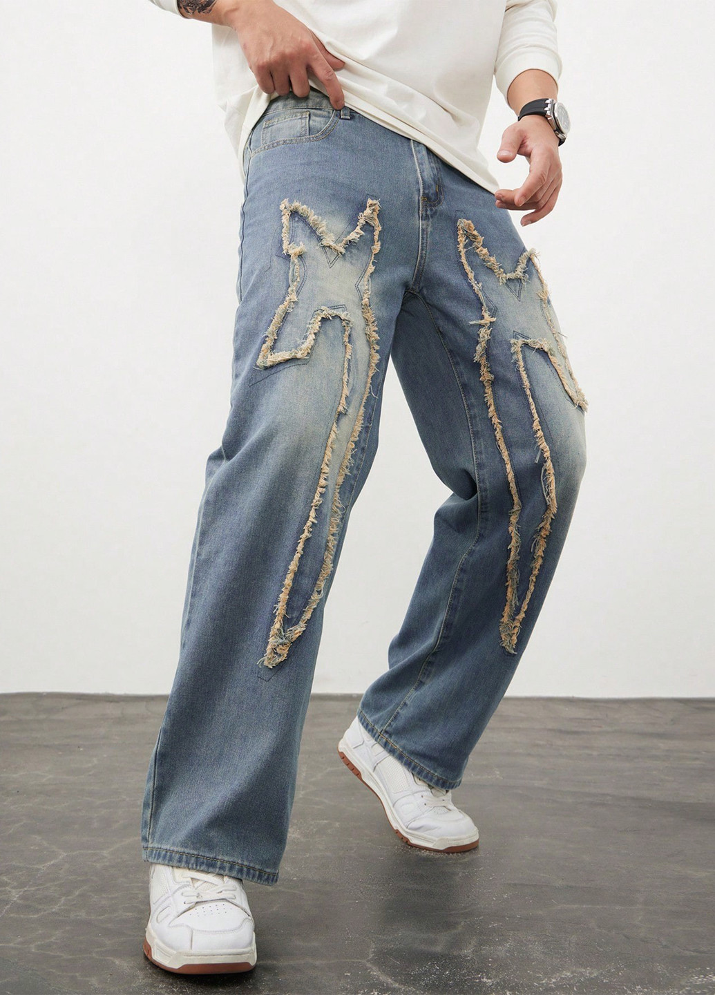 Серо-голубые демисезонные свободные джинсы SHEIN