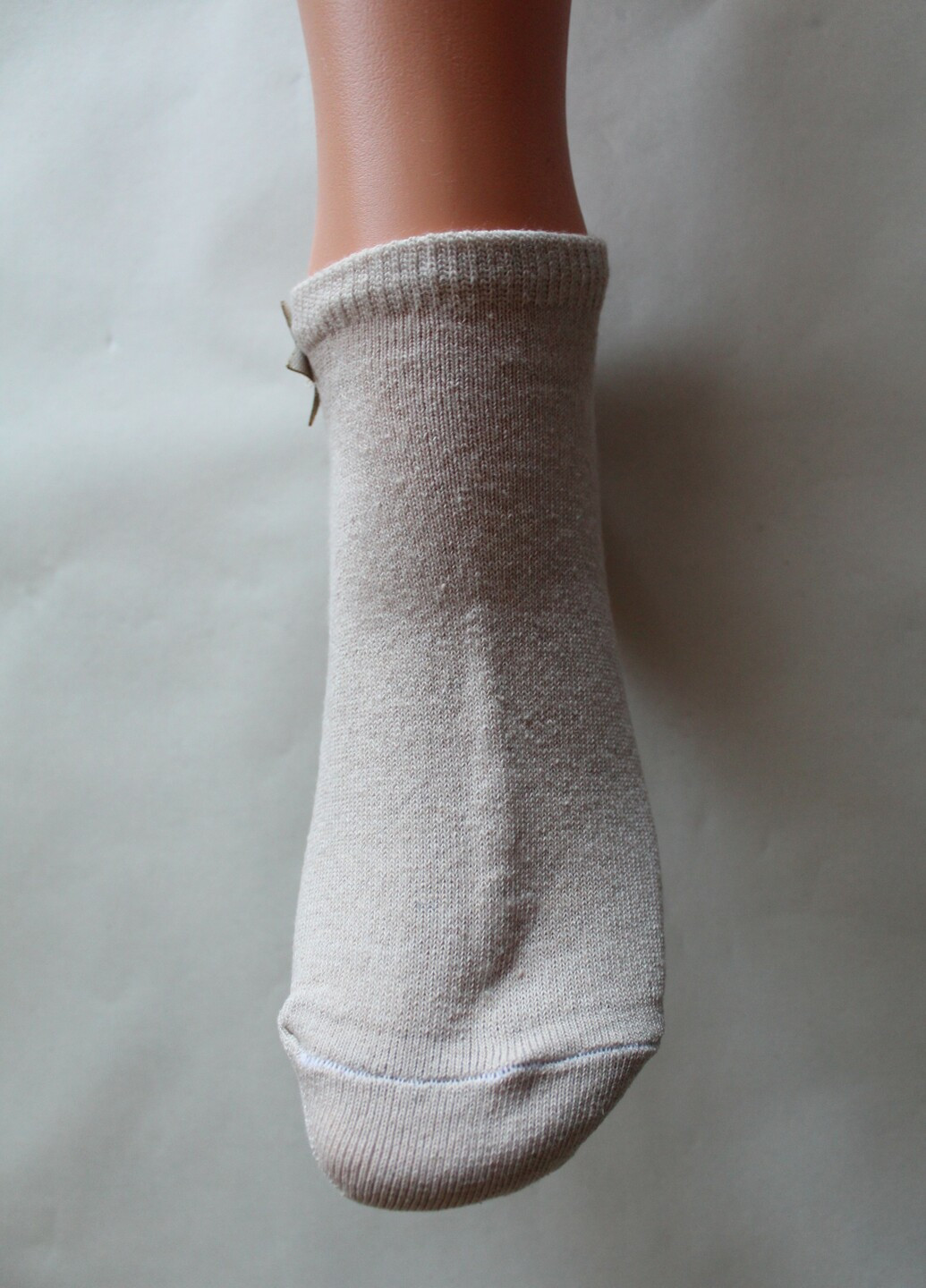 Бежевые носки демисезонные ультракороткие Siela однотонные (252941980)