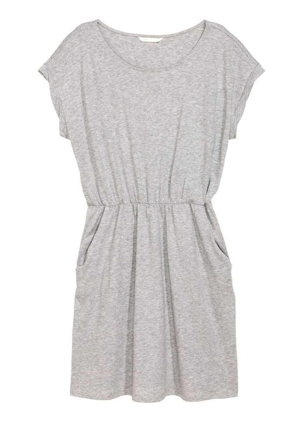 Светло-серое кэжуал платье платье-футболка H&M меланжевое