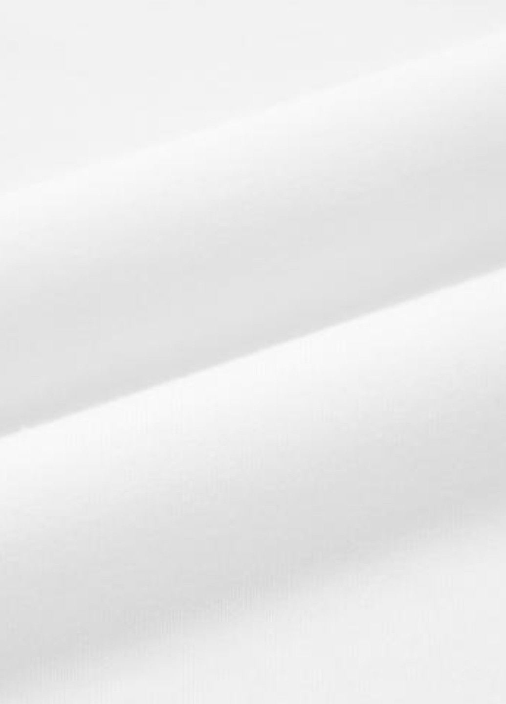 Белая футболка Uniqlo