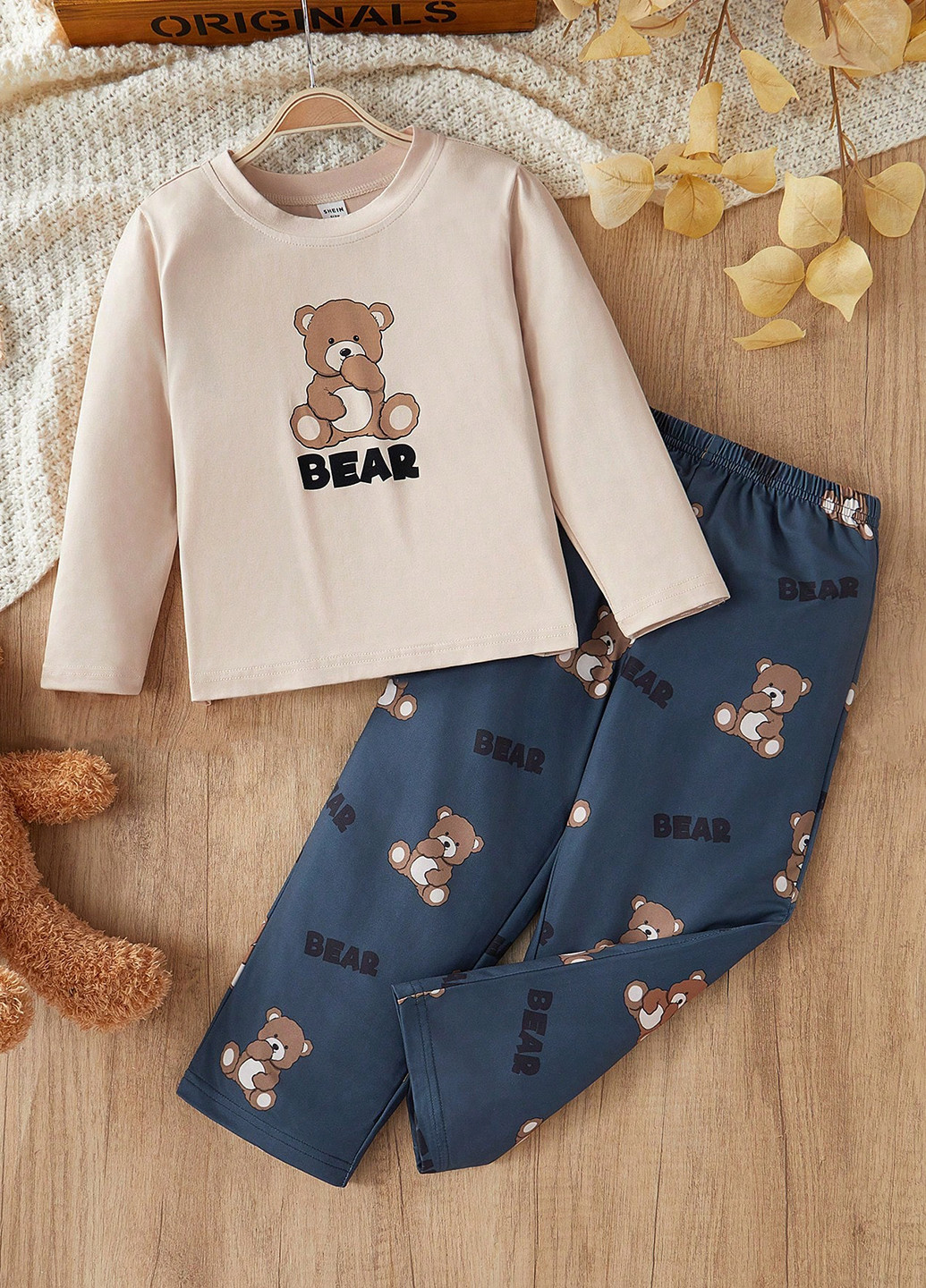 Комбінована всесезон піжама (лонгслів, штани) лонгслів + брюки SHEIN