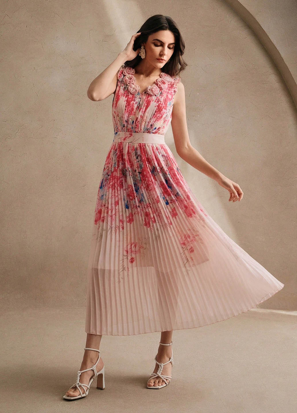 Розовое вечернее платье плиссированное SHEIN с цветочным принтом