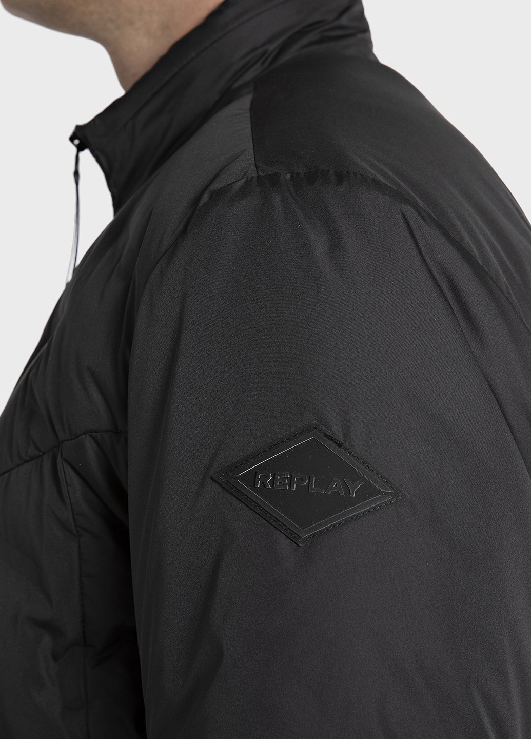 Чорна демісезонна куртка Replay