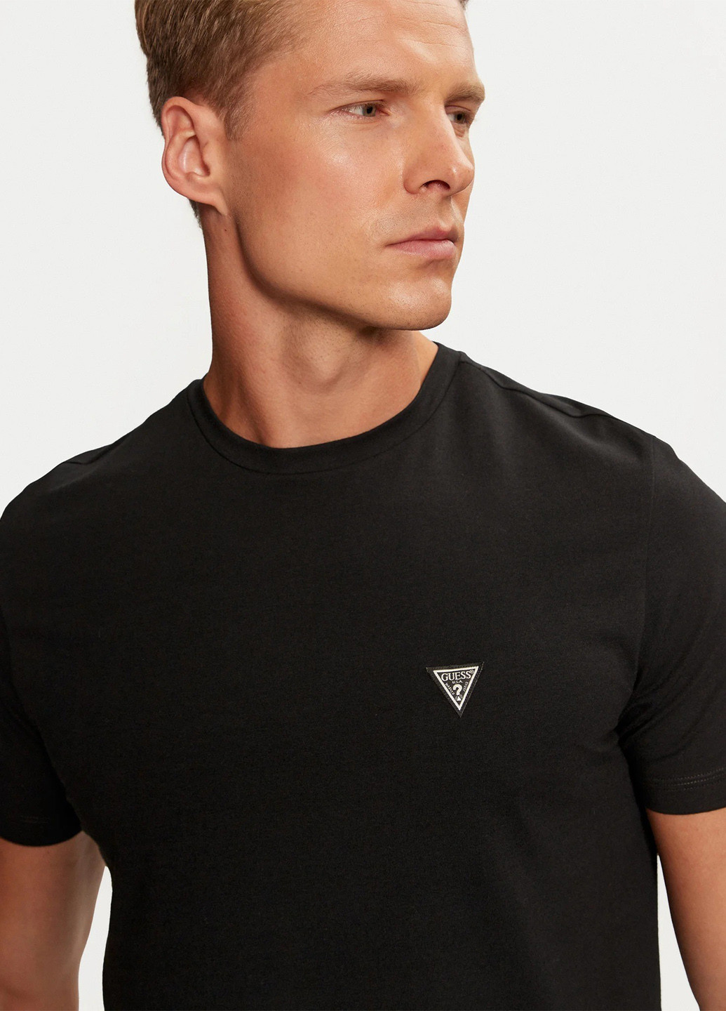 Черный демисезонный комплект (футболка, трусы) Guess