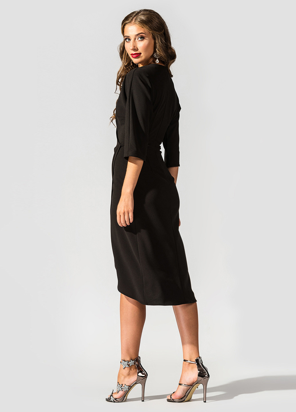 Черное кэжуал платье короткое TessDress однотонное