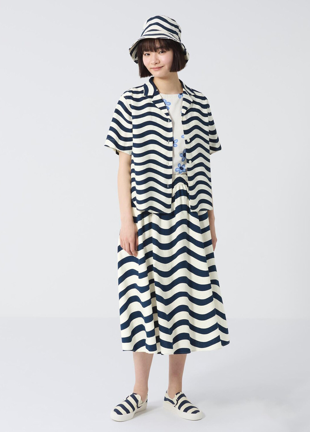 Комбинированный летний комплект (рубашка, майка) Uniqlo