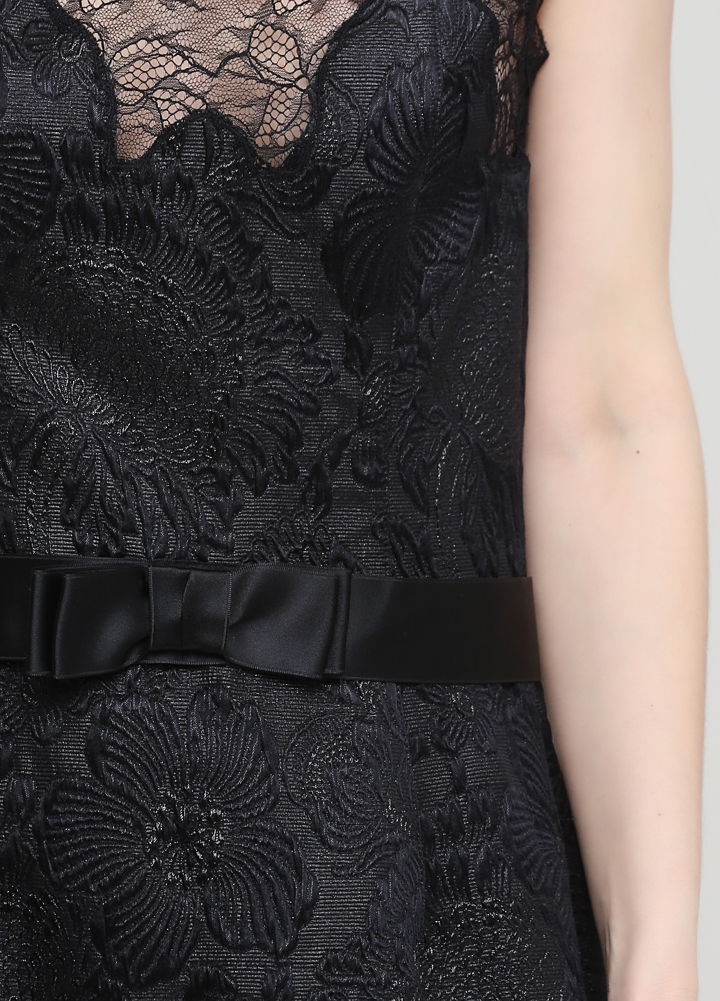 Черное коктейльное платье футляр Roberto Cavalli однотонное